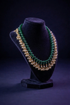 Emerald Draped Pearl Collar